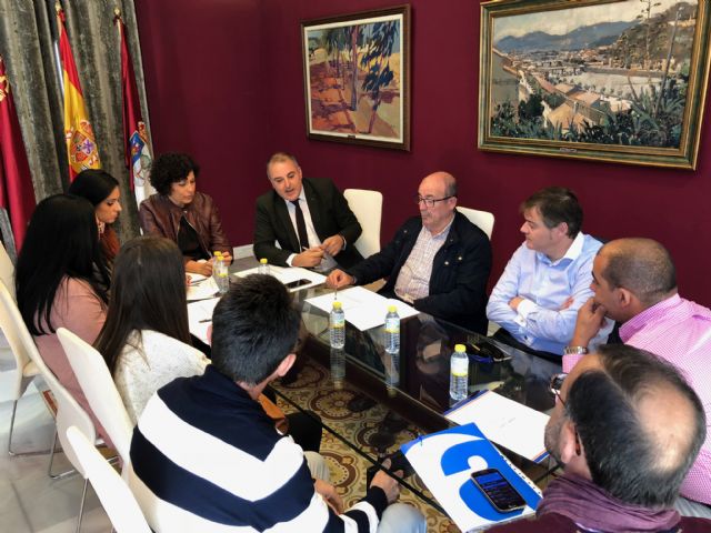 La Comunidad y el Ayuntamiento muestran su apoyo al comercio lumbrerense - 1, Foto 1