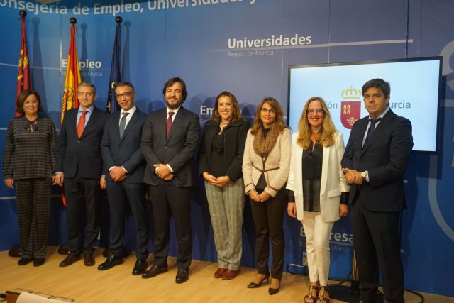 Tomás Fernández toma posesión como nuevo secretario general de la Consejería de Empleo, Investigación y Universidades - 2, Foto 2