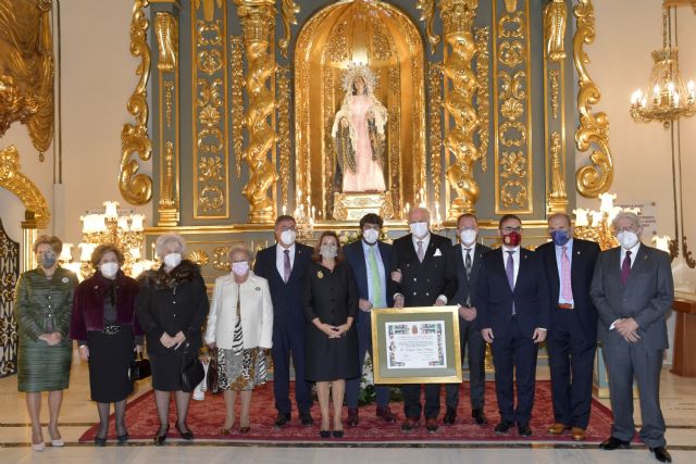 López Miras preside el acto de entrega del nombramiento de Lázaro Soto como presidente de honor del Paso Blanco - 3, Foto 3