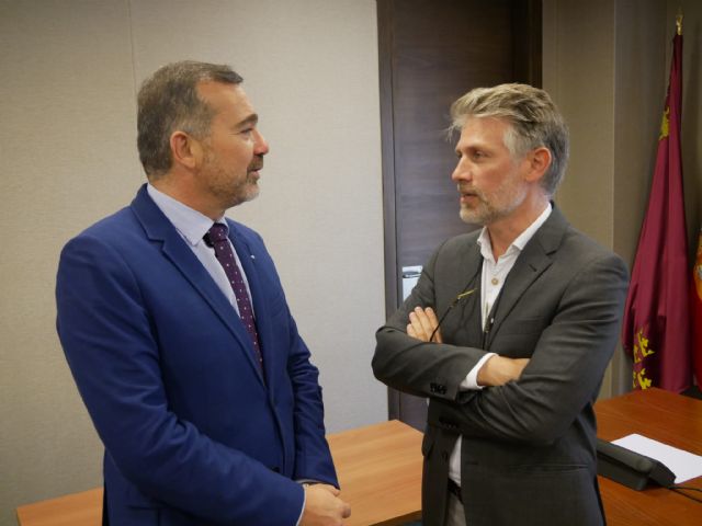 Albadalejo: No es serio que cada comunidad autónoma pueda poner un nivel de exigencia, un temario y un número de preguntas diferentes para acceder a la Universidad - 1, Foto 1