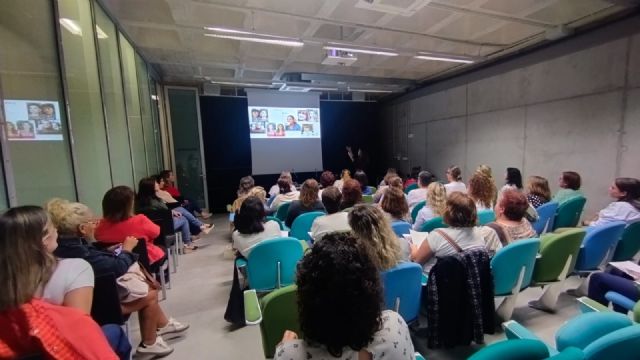 Éxito del ciclo de charlas A TU SALUD, que concluye con Alimentación antiinflamatoria: energía y salud desde dentro - 4, Foto 4