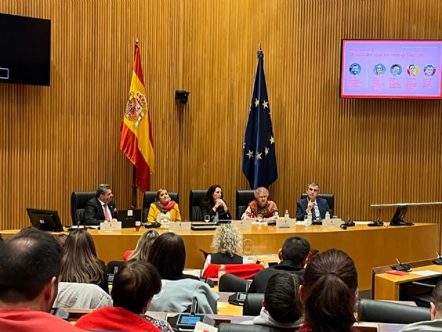 Duchenne Parent Project España pide en el Congreso una regulación específica para pacientes con Duchenne - 2, Foto 2