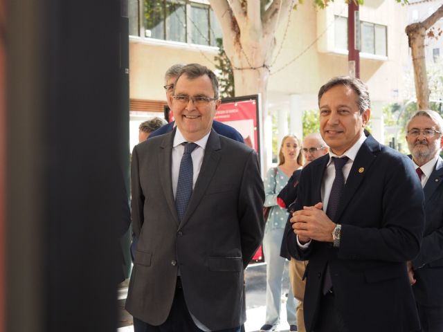El Colegio de Ingenieros Industriales inaugura en Murcia la exposición “175 años de Ingeniería Industrial” - 1, Foto 1