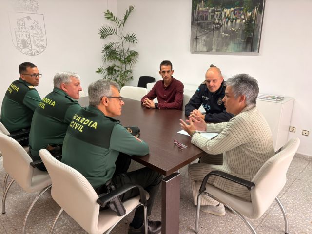 El Ayuntamiento de Calasparra y la Guardia Civil refuerzan su coordinación para mantener la seguridad en el municipio - 1, Foto 1 El Ayuntamiento de Calasparra y la Guardia Civil refuerzan su coordinación para mantener la seguridad en el municipio - 1, Foto 1