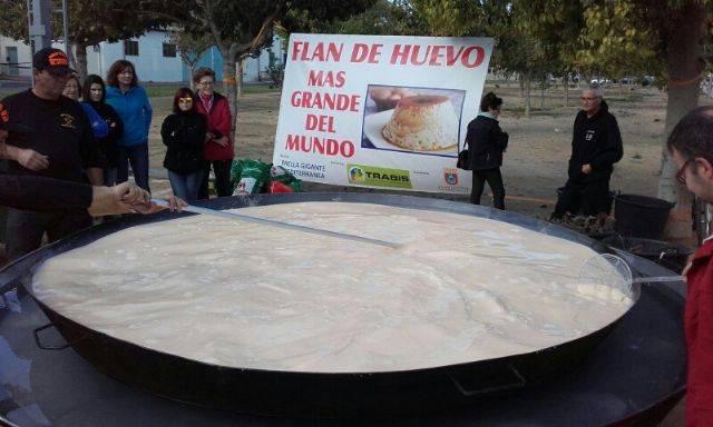 Fotos el flan de huevo más grande del mundo - 4, Foto 4