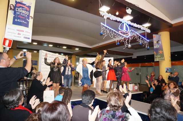 Ocho mujeres vencedoras protagonizan el desfile de moda para mujeres reales - 2, Foto 2