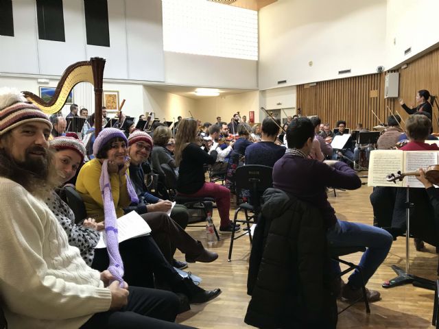 La Sinfónica regional y El Hechizo Teatro ofrecen una adaptación infantil de Cuento de Navidad de Dickens en Cartagena y Murcia - 1, Foto 1