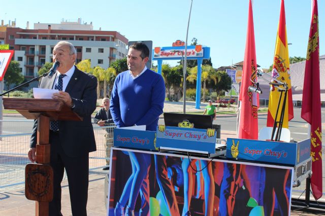 Inaugurado el rótulo luminoso de la mítica discoteca Súper Chuy's, ya desaparecida y todo un referente en la noche alcantarillera y murciana - 3, Foto 3