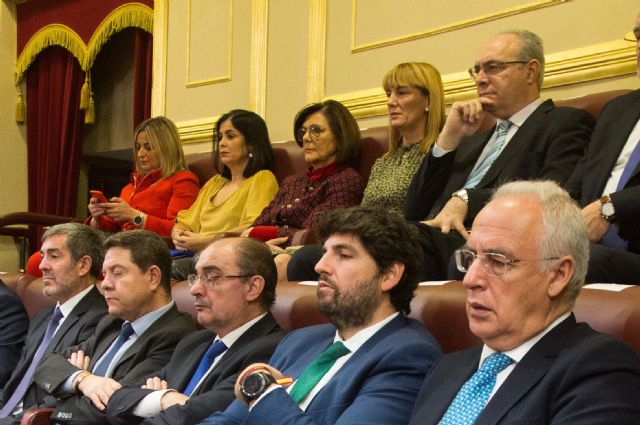 López Miras: Defender la Constitución es respaldar y proteger la igualdad de todos en derechos y oportunidades - 1, Foto 1