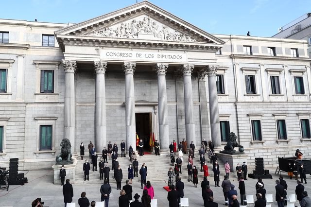 Sánchez elogia el espíritu social de la Constitución y su amparo frente a la pandemia - 2, Foto 2