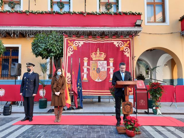 Alcantarilla rinde homenaje a la Constitución Española con una lectura conjunta de varios de sus artículos - 3, Foto 3