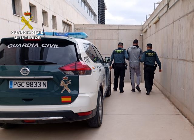 La Guardia Civil detiene en Mula a un huido de la justicia - 2, Foto 2