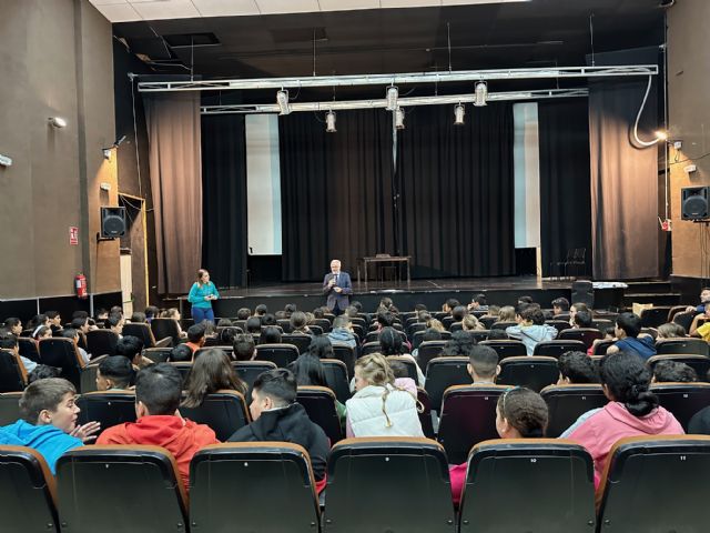 El Alcalde nos habla de la Constitución Española - 1, Foto 1