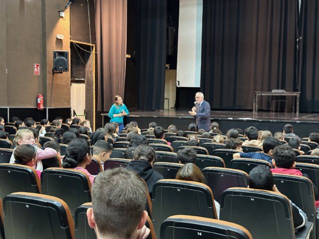 El Alcalde nos habla de la Constitución Española - 4, Foto 4