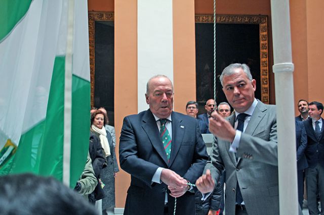 Sevilla. El Ayuntamiento de Sevilla celebra el acto de homenaje a la Bandera de Andalucía 47 años después de las masivas manifestaciones por la Autonomía - 4, Foto 4