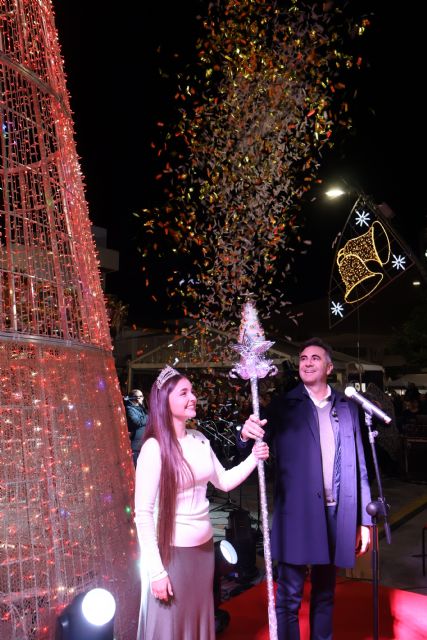 San Pedro del Pinatar ilumina el Pueblo de la Navidad - 1, Foto 1