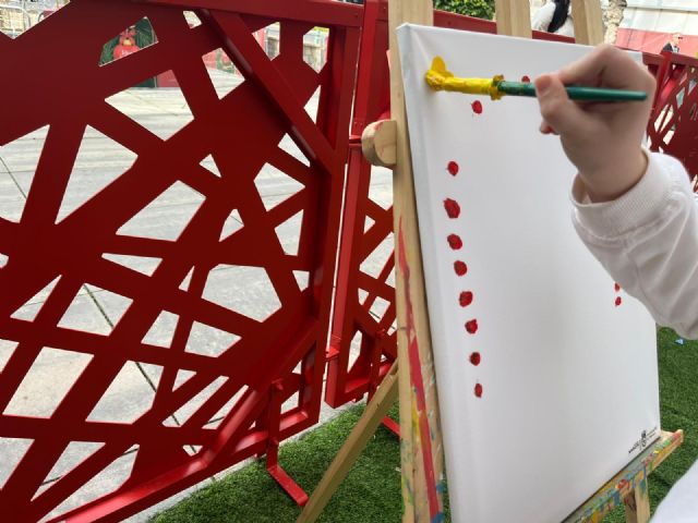 La programación del Gran Árbol de Navidad continúa durante el puente en la Plaza Circular con talleres infantiles, espectáculos y conciertos - 2, Foto 2