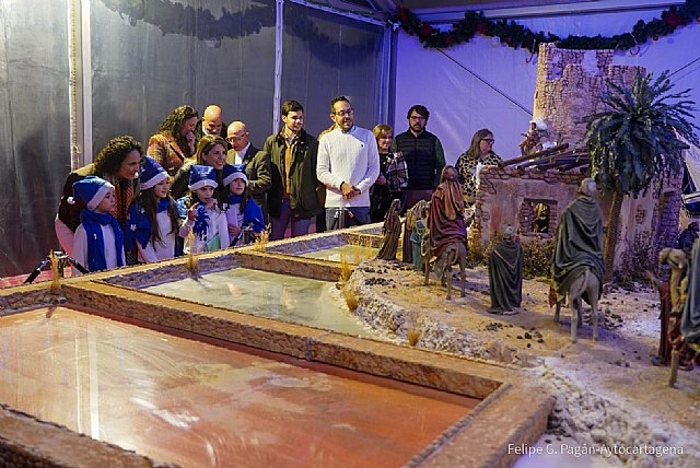 Cartagena inaugura el Belén Municipal con un nacimiento sobre las Salinas de Marchamalo - 1, Foto 1