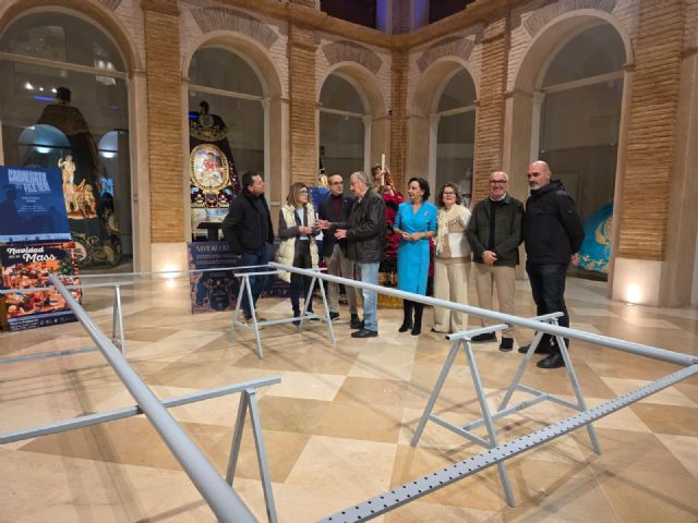 El Ayuntamiento de Lorca entrega un nuevo bastidor al Paso Azul - 3, Foto 3