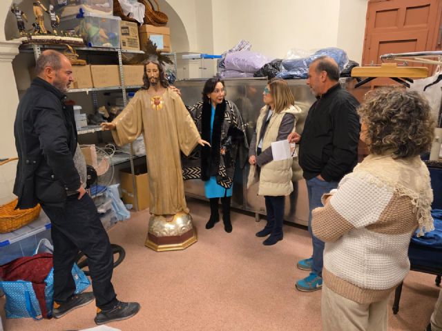 El Ayuntamiento de Lorca entrega un nuevo bastidor al Paso Azul - 5, Foto 5