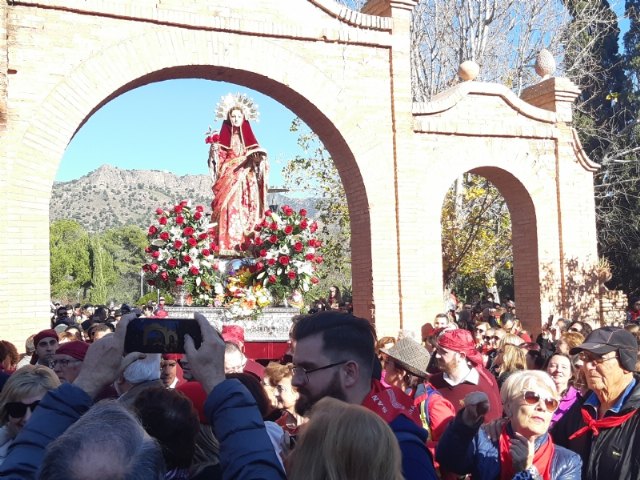 Cerca de 10.000 personas participan en la jornada de romería de Santa Eulalia de Mérida, Patrona de Totana