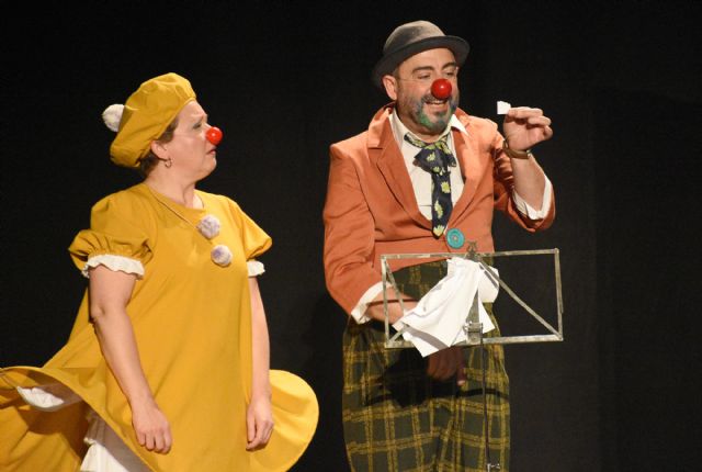 Los PUPACLOWN llegaron ayer al Auditorio Municipal de Calasparra con el espectáculo teatral ‘Pupaventuras’ - 3, Foto 3