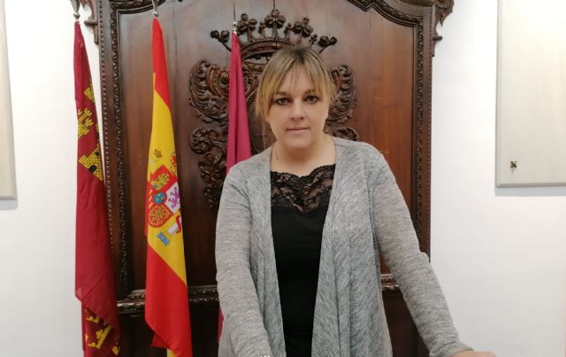 Gloria Martín (IU): la verdadera irresponsabilidad hacia Lorca es la del PP y su apuesta por la ganadería intensiva, que nos está envenenando - 1, Foto 1