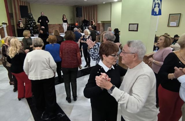 Comienzan las fiestas de San Antón con el nombramiento de ‘Sanantonero del año’, las mises y el pregón  - 2, Foto 2
