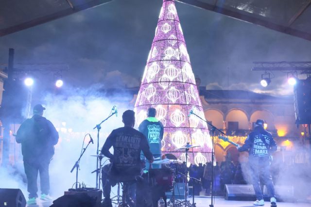 El Ayuntamiento agradece la colaboración de la sociedad lorquina para lograr una Navidad alegre, participativa, con cifras récord de asistencia a eventos y un magnífico ambiente en calles y plazas - 3, Foto 3