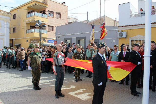 Desde este domingo, la plaza de la iglesia en Puebla de Soto luce con mastil y bandera de España - 2, Foto 2