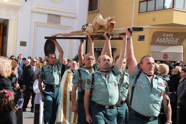 Desde este domingo, la plaza de la iglesia en Puebla de Soto luce con mastil y bandera de España - 3, Foto 3