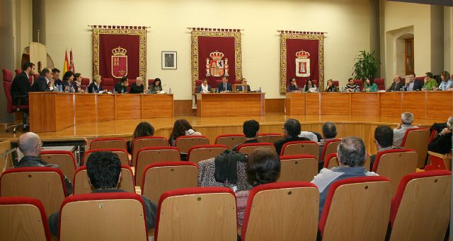 El Pleno aprueba iniciar el expediente para declarar a Francisco Pérez de los Cobos, hijo adoptivo de Yecla - 1, Foto 1