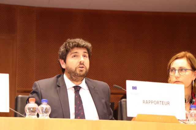 López Miras lleva a Bruselas el trasvase Tajo-Segura como ejemplo de solidaridad, vital ante la falta de agua y para frenar el cambio climático - 1, Foto 1