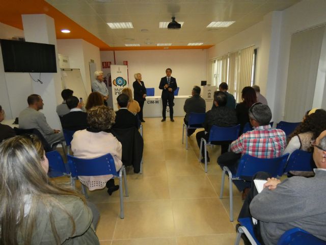 El Ayuntamiento de Murcia financia El Proyecto Apoyo a la Consolidación de Iniciativas Emprendedoras de Cruz Roja con 90.000€ desde 2016 - 1, Foto 1