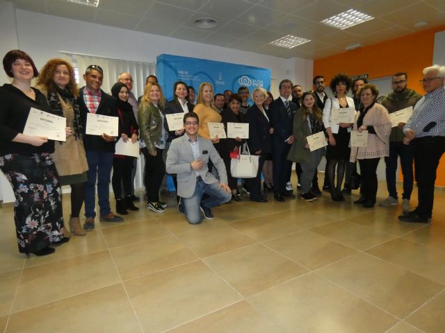 El Ayuntamiento de Murcia financia El Proyecto Apoyo a la Consolidación de Iniciativas Emprendedoras de Cruz Roja con 90.000€ desde 2016 - 2, Foto 2