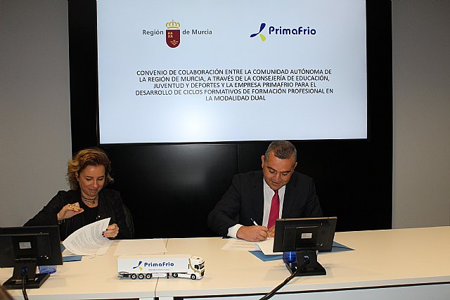 Primafrio y la Consejería de Educación de Murcia firman un Convenio para desarrollar la FP Dual 4.0 - 1, Foto 1