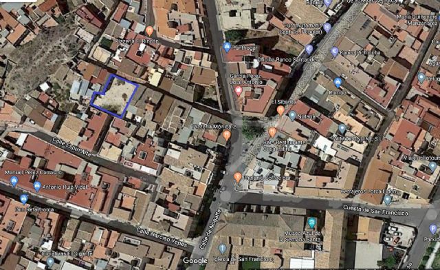 El Partido Popular propone la creación de un parque público con jardín vertical - 1, Foto 1