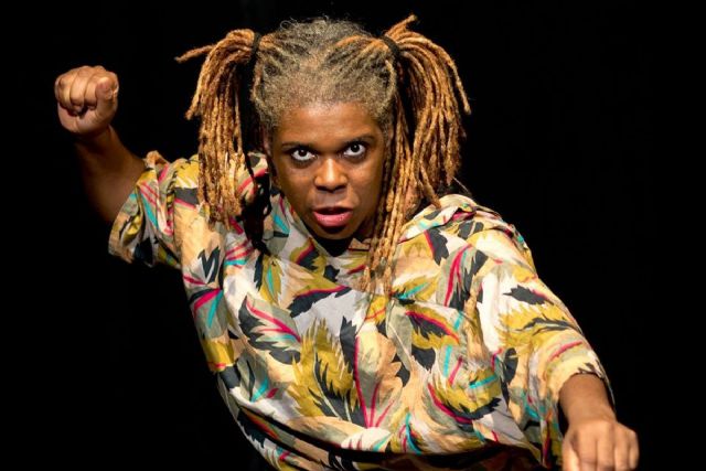 El Luzzy acoge la obra teatral No es país para negras - 1, Foto 1