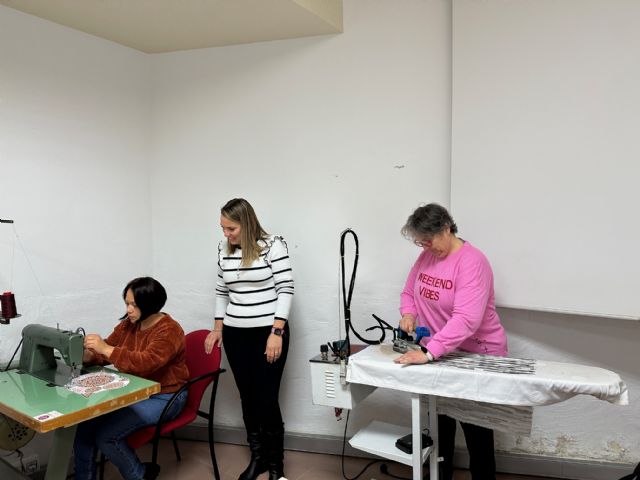 Clausura proyecto de empleabilidad Camina entre telas - 1, Foto 1