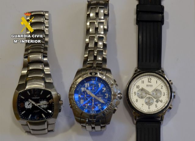 La Guardia Civil detiene a un joven y experimentado delincuente por robar en una vivienda en Blanca - 3, Foto 3