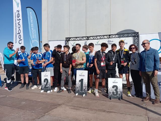 Grandes éxitos de los corredores aguileños en la final Regional de Cross Escolar - 3, Foto 3