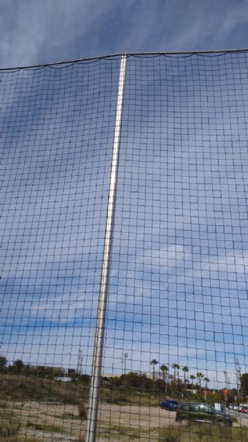 El Ayuntamiento de Murcia refuerza la seguridad en instalaciones deportivas con nuevas redes parabalones - 2, Foto 2