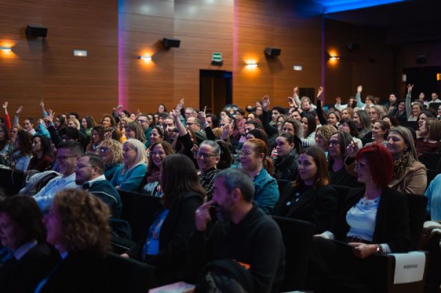 Éxito de asistencia en la charla de Rocío Ramos-Paúl sobre salud emocional adolescente en Archena - 3, Foto 3
