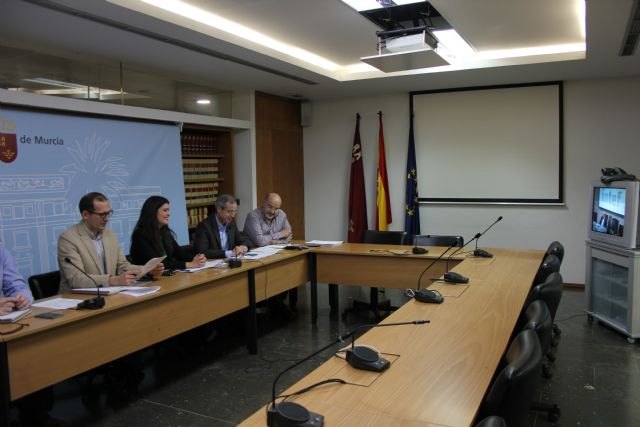 La Comunidad prepara la implantación de las medidas contempladas en el programa ´Escuelas conectadas´ - 1, Foto 1