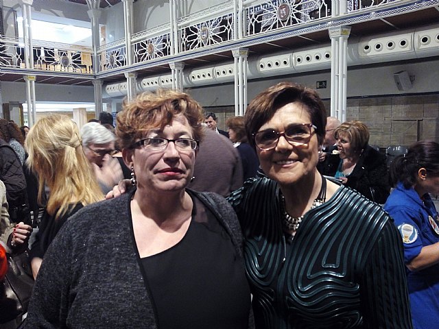 La Asociación de Mujeres Rurales del Raiguero asistió al evento Mujeres de Rompe y Rasga celebrado en la Asamblea Regional, Foto 2