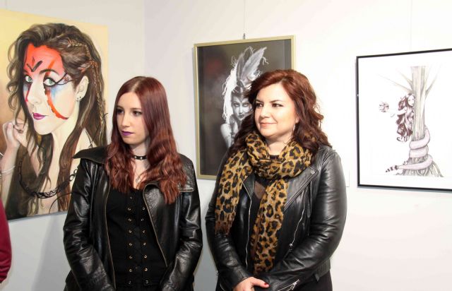 Pintoras caravaqueñas exponen en el Museo Carrilero con motivo del ´Día de la Mujer' - 4, Foto 4