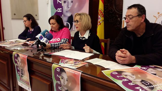 La lorquina Rocío González Martínez gana el VI Concurso Literario Mujeres con el cuento titulado Ella - 1, Foto 1