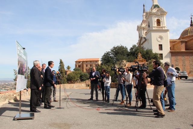 El entorno del Santuario de la Fuensanta, preparado para la bajada de ‘La Morenica’ - 2, Foto 2