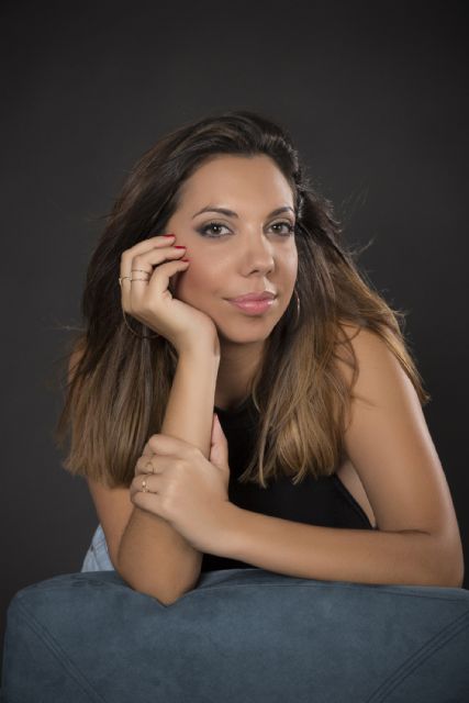 La torreña Fuensanta Ruiz-Erans presenta su primera obra, 'Querido tú' - 2, Foto 2