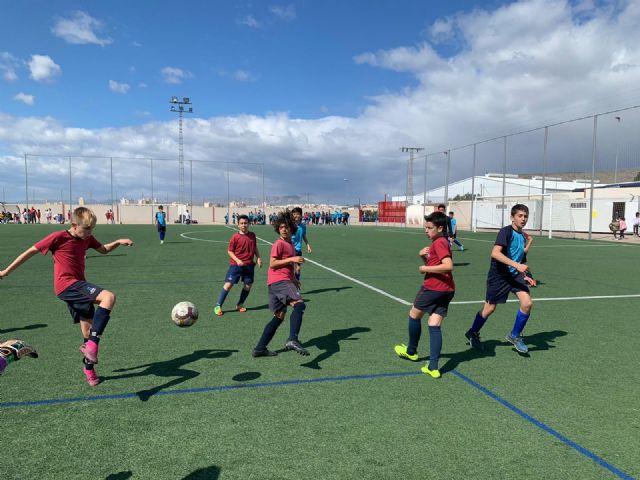 Ucoerm congrega a más de 500 alumnos de toda la Región en el I Torneo de Fútbol 8 Alevín en Cieza - 3, Foto 3